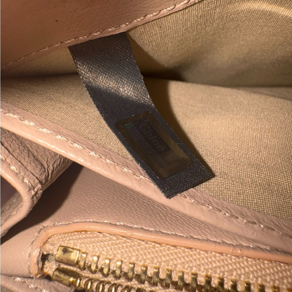 Chloé Leather Zip Wallet with Chain - Picture 8 of 8